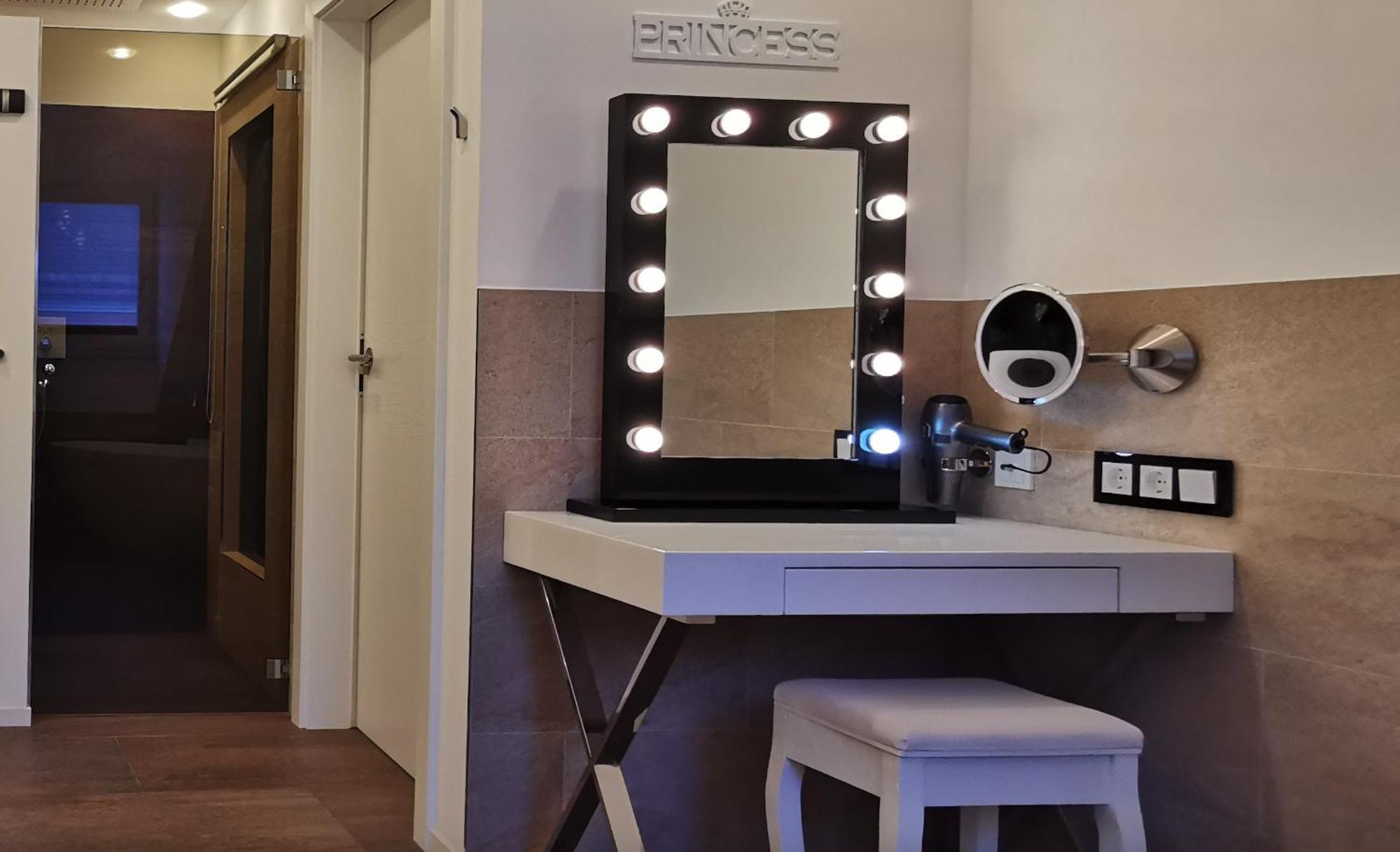 Luxor City Apartments Lienz Rom bilde